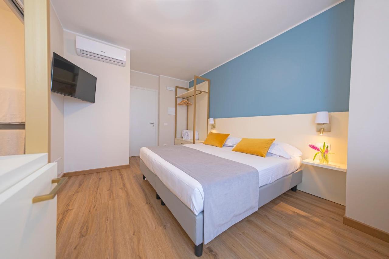 Rooms Ai Poggi Bardolino Bagian luar foto